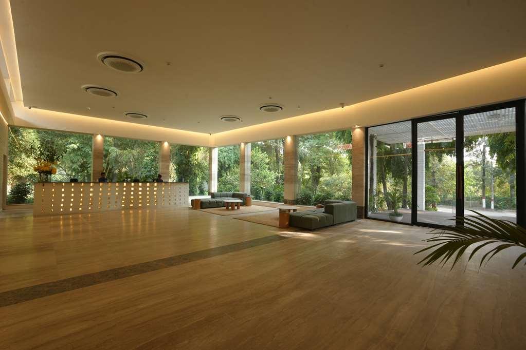 Best Western Resort Country Club Gurgaon Interiør bilde
