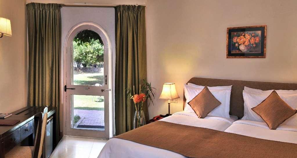 Best Western Resort Country Club Gurgaon Rom bilde